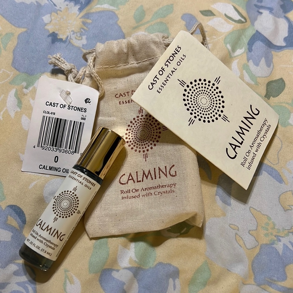 NEW BEGINNINGS ROLL-ON - ESSENTIAL OIL AROMATHERAPY WITH LABRADORITE CRYSTALS